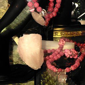 Roes Quartz Necklace and  Bracelet Set